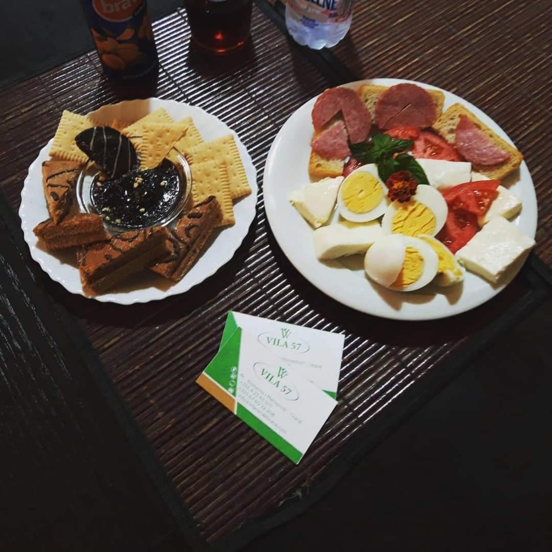 Vila 57 Hotel Tiranë Luaran gambar